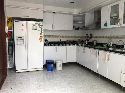 Casa de 3 alcobas en venta en Conjunto Villa Mercedes, Chía, 193 m² · foto 9 de 20