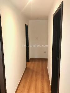 Apartamento en venta en Los Rosales, Bogotá · foto 13 de 17