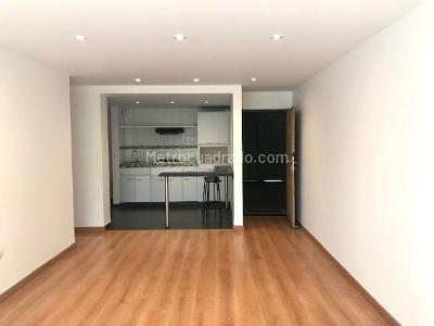 Apartamento en venta en Los Rosales, Bogotá · foto 2 de 17