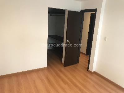 Apartamento en venta en Los Rosales, Bogotá · foto 16 de 17