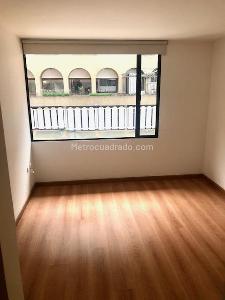 Apartamento en venta en Los Rosales, Bogotá · foto 12 de 17