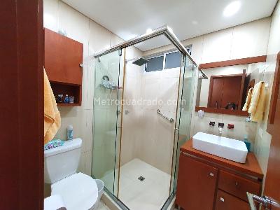 Casa de 5 alcobas en venta en Cedritos, Bogotá, 240 m² · foto 17 de 20