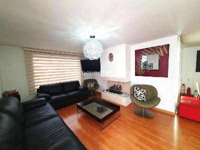 Casa de 5 alcobas en venta en Cedritos, Bogotá, 240 m² · foto 2 de 20
