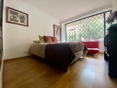 Apartamento de 2 alcobas en venta en La Carolina, Bogotá, 118 m² · foto 14 de 20