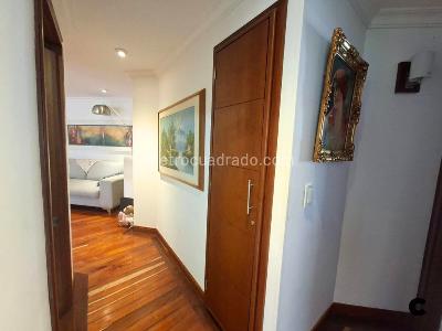Apartamento en venta en Santa Barbara Occidental, Bogotá · foto 8 de 20