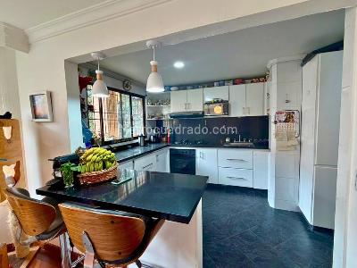 Apartamento en venta en Santa Barbara Occidental, Bogotá · foto 5 de 20