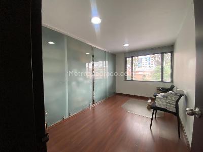 Casa de 5 alcobas en venta en Polo Club, Bogotá, 255 m² · foto 10 de 20