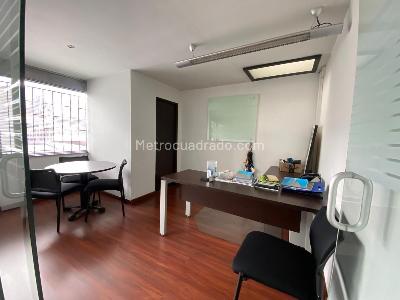 Casa de 5 alcobas en venta en Polo Club, Bogotá, 255 m² · foto 12 de 20