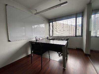 Casa de 5 alcobas en venta en Polo Club, Bogotá, 255 m² · foto 14 de 20
