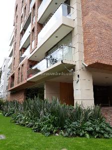 Apartamento de 3 alcobas en venta en Chico, Bogotá, 155 m² · foto 16 de 19