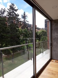 Apartamento de 3 alcobas en venta en Chico, Bogotá, 155 m² · foto 4 de 19