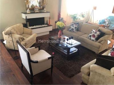 Casa de 4 alcobas en venta en Niza Cordoba, Bogotá, 300 m² · foto 13 de 20