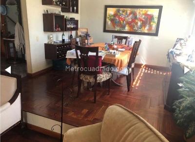 Casa de 4 alcobas en venta en Niza Cordoba, Bogotá, 300 m² · foto 2 de 20