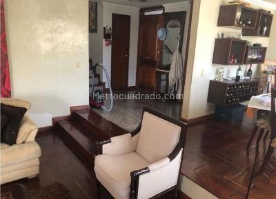 Casa de 4 alcobas en venta en Niza Cordoba, Bogotá, 300 m² · foto 4 de 20