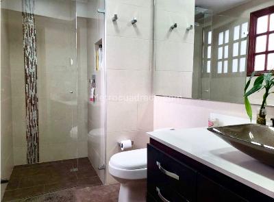 Casa en venta en Gratamira, Bogotá · foto 9 de 15
