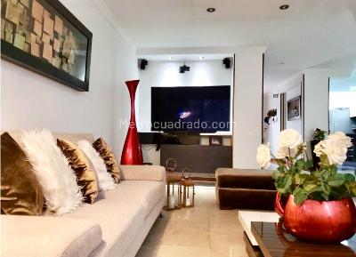 Casa en venta en Gratamira, Bogotá · foto 4 de 15