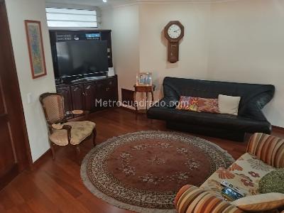 Apartamento de 2 alcobas en venta en Santa Paula, Bogotá, 164 m² · foto 7 de 20