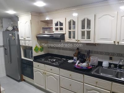 Apartamento de 2 alcobas en venta en Santa Paula, Bogotá, 164 m² · foto 9 de 20