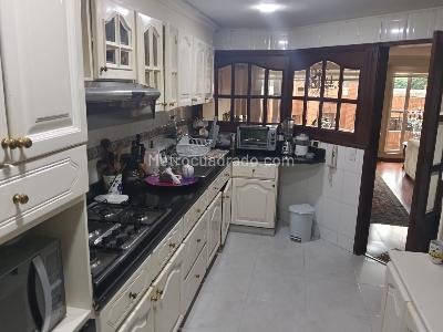 Apartamento de 2 alcobas en venta en Santa Paula, Bogotá, 164 m² · foto 10 de 20