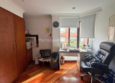 Apartamento en venta en Santa Barbara Occidental, Bogotá · foto 16 de 19