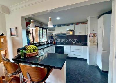 Apartamento en venta en Santa Barbara Occidental, Bogotá · foto 3 de 19