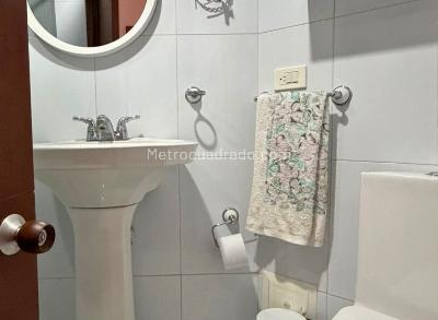 Apartamento en venta en Santa Barbara Occidental, Bogotá · foto 9 de 19
