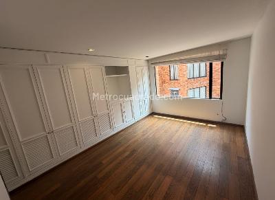 Apartamento de 3 alcobas en venta en Bella Suiza Cedritos, Bogotá, 148 m² · foto 10 de 20