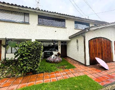 Casa de 4 alcobas en venta en Cedritos, Bogotá, 220 m² · foto 19 de 20