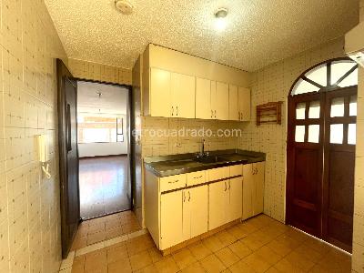 Apartamento en venta en Santa Barbara, Bogotá · foto 5 de 17
