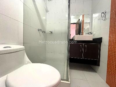 Apartamento en venta en Santa Barbara, Bogotá · foto 10 de 17