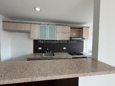Apartamento en venta en Las Villas, Bogotá · foto 2 de 20
