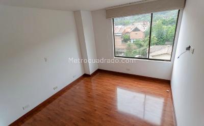 Apartamento de 3 alcobas en venta en Cerros De Sotileza, Bogotá, 147 m² · foto 14 de 20