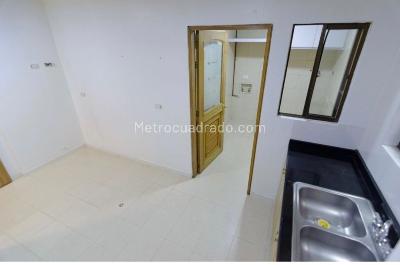 Apartamento de 3 alcobas en venta en Cerros De Sotileza, Bogotá, 147 m² · foto 17 de 20