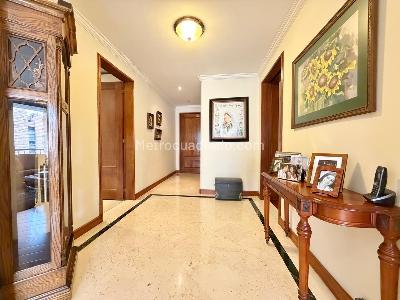 Apartamento de 4 alcobas en venta en Chico Ii Sector, Bogotá, 242 m² · foto 10 de 20