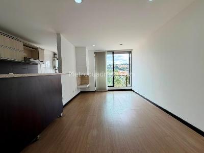 Apartamento en venta en Niza Norte, Bogotá · foto 2 de 20