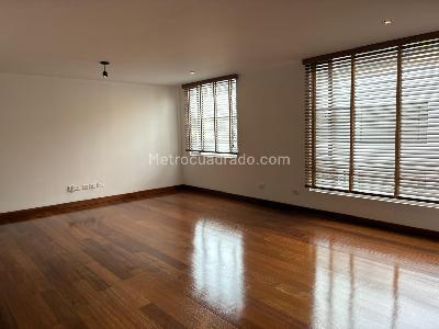 Apartamento en venta en Molinos Norte, Bogotá · foto 2 de 15