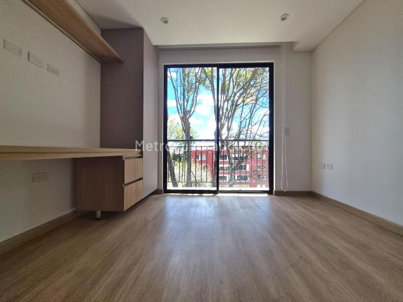 Piso – Bogotá D.C., Polo Club, Localidad Barrios Unidos - Más