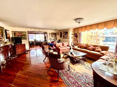 Apartamento en venta en Santa Barbara Occidental, Bogotá · foto 2 de 20