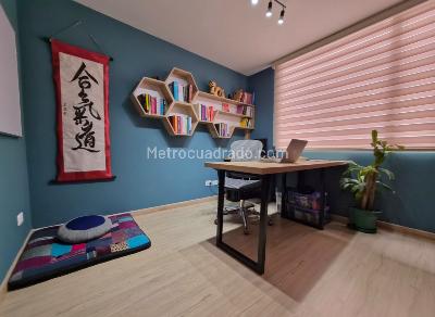 Apartamento de 3 alcobas en venta en Santa Barbara Central, Bogotá, 129 m² · foto 16 de 20