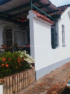 Casa de 3 alcobas en venta en Alcatraces, Girardot, 117 m² · foto 5 de 17