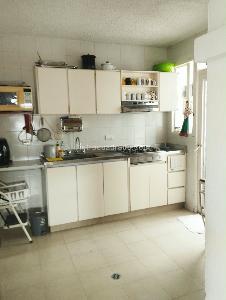 Casa de 3 alcobas en venta en Alcatraces, Girardot, 117 m² · foto 8 de 17