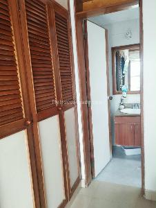 Casa de 3 alcobas en venta en Alcatraces, Girardot, 117 m² · foto 16 de 17