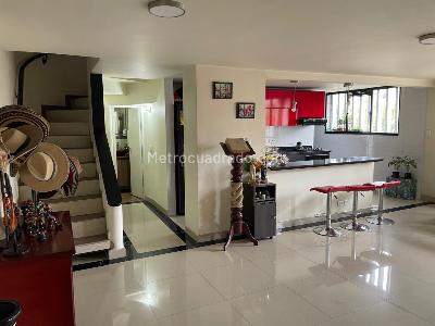 Apartamento de 3 alcobas en venta en Niza Viii, Bogotá, 126 m² · foto 2 de 18