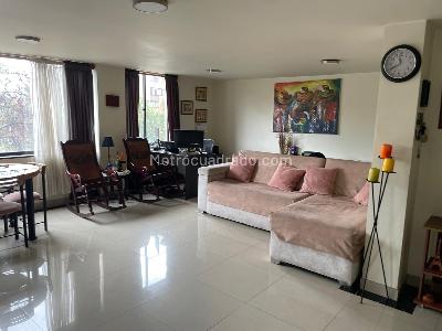 Apartamento de 3 alcobas en venta en Niza Viii, Bogotá, 126 m² · foto 4 de 18