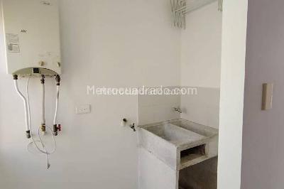 Apartamento en venta en Villas De Granada, Bogotá · foto 8 de 15