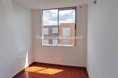 Apartamento en venta en Villas De Granada, Bogotá · foto 12 de 15