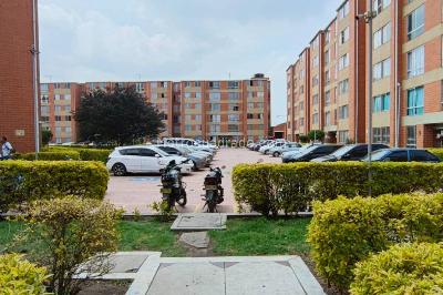 Apartamento de 2 alcobas en venta en El Danubio, Soacha, 51 m² · foto 17 de 17