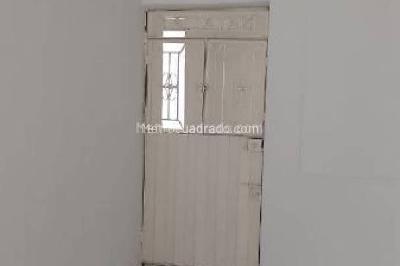 Casa de 5 alcobas en venta en Girardot, Girardot, 160 m² · foto 3 de 10