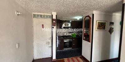 Apartamento de 3 alcobas en venta en Madelena, Bogotá, 55 m² · foto 8 de 17
