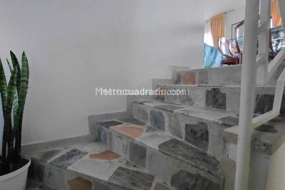 Casa de 5 alcobas en venta en Autopista Muzu Oriental, Bogotá, 380 m² · foto 4 de 20